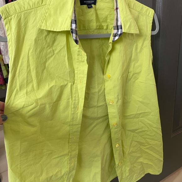 Authentic Burberry button down shirt - Picture 7 of 7